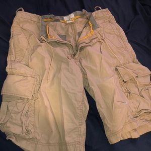 Men’s cargo shorts